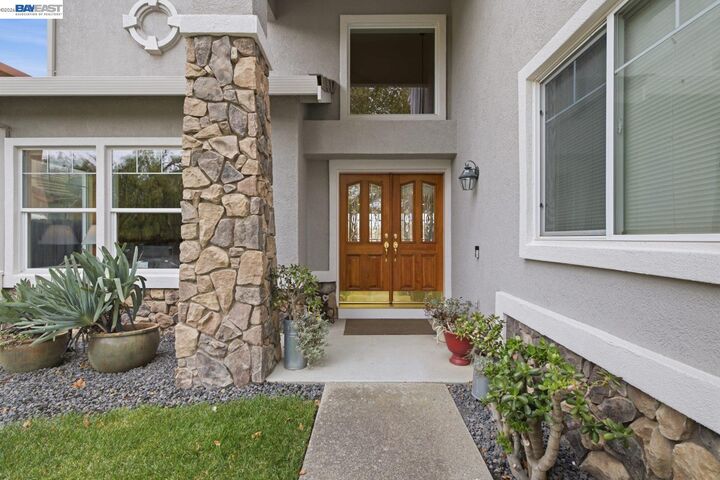 Property Photo:  5444 Southwood Way  CA 94531 