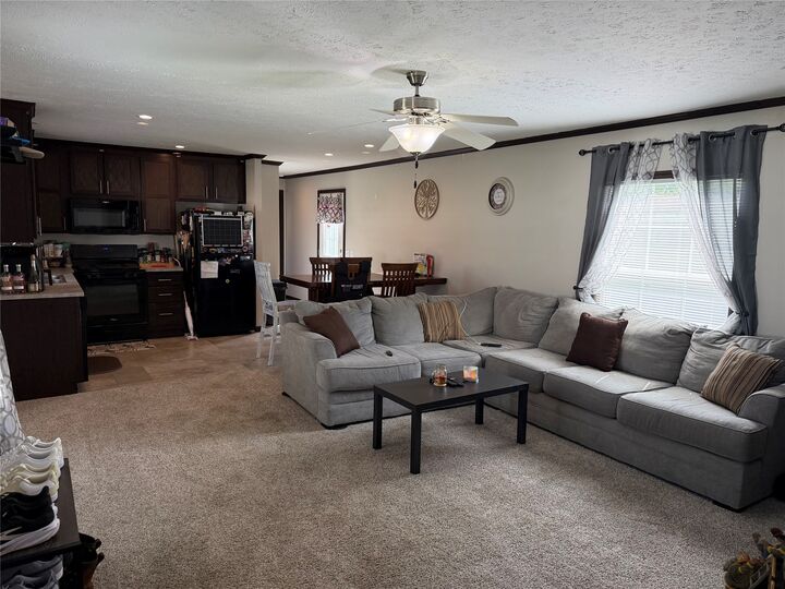 Property Photo: 11 Aspen Drive PA 16426