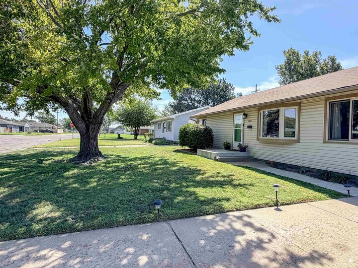 Property Photo: 1012 McAdams Road KS 67401