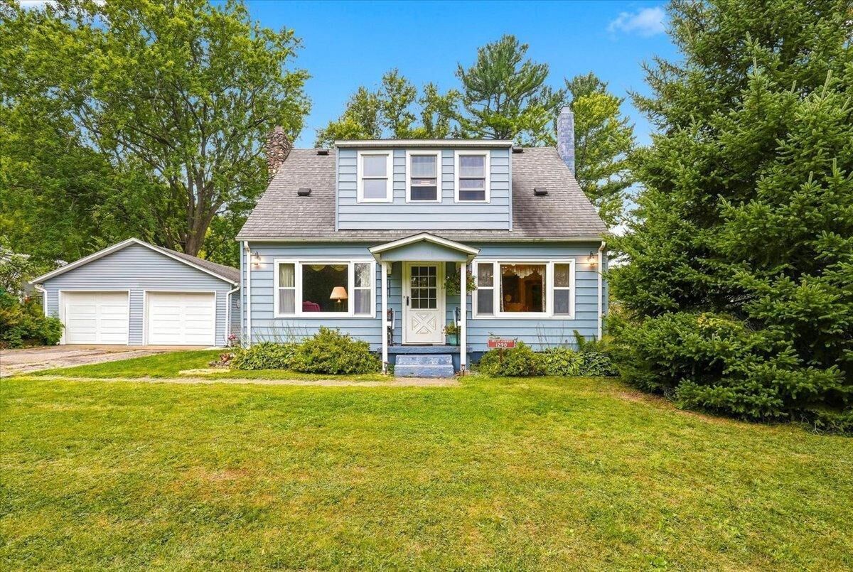 Property Photo: 1290 1st Street WI 54734