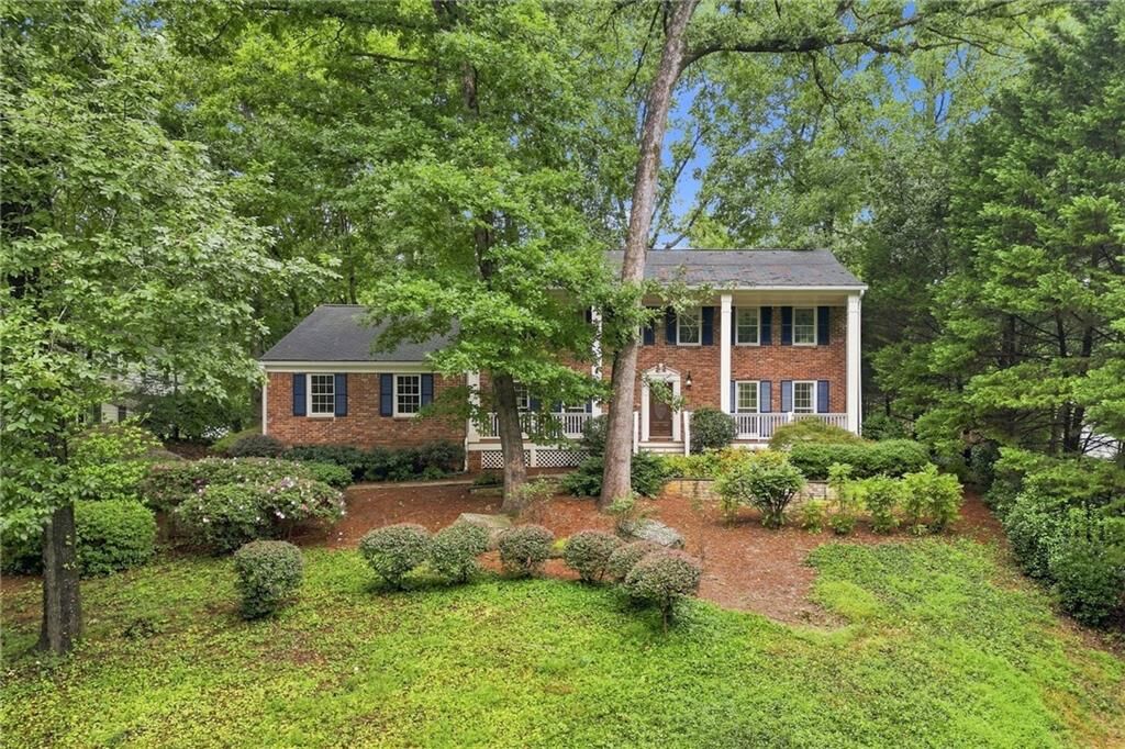 Property Photo:  412 Pebblestone Court SE  GA 30067 