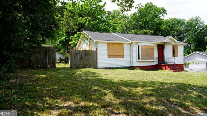 Property Photo:  2186 Tiger Flowers Drive NW  GA 30314 