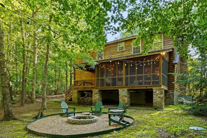 Property Photo:  611-5 Cove Road  AL 35984 