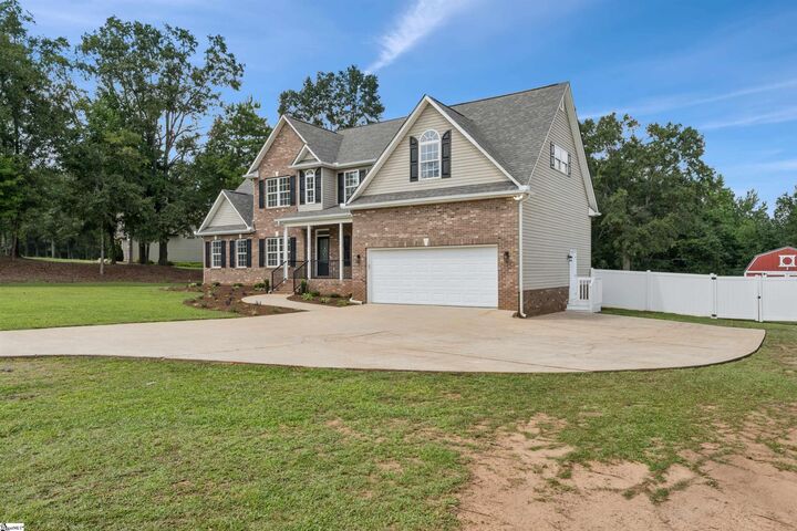 Property Photo: 4275 Old Furnace Road SC 29323-8771
