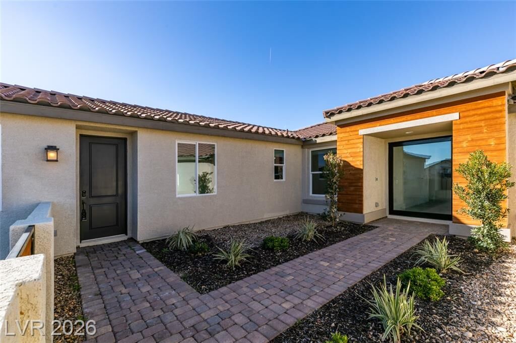 Property Photo: 8741 Grand Pass Court NV 89113