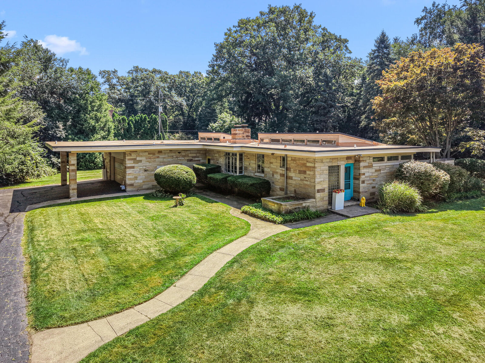 Property Photo:  19 Greenacres  IN 46350 