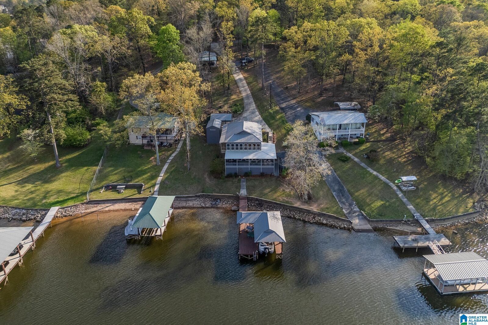 Property Photo: 992 Davis Acres Drive AL 35014