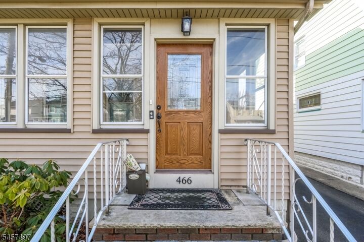 Property Photo: 466 Beardsley Ave NJ 07003