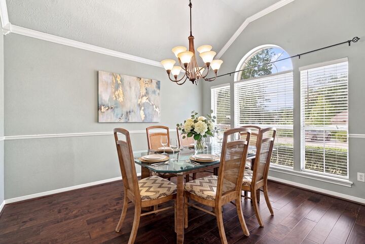 Property Photo: 101 Lakeside Drive TX 77356