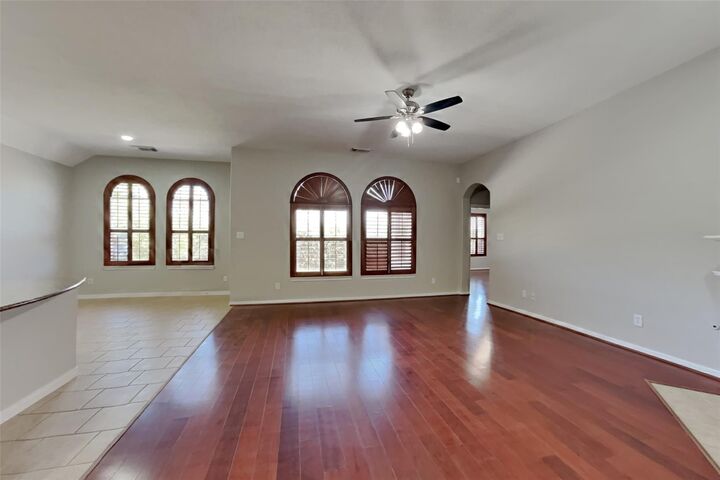 Property Photo:  20743 Oakhurst Park Drive  TX 77365 