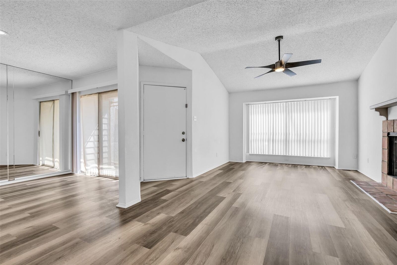 Property Photo:  6701 Sands Point Dr Drive 78  TX 77074 