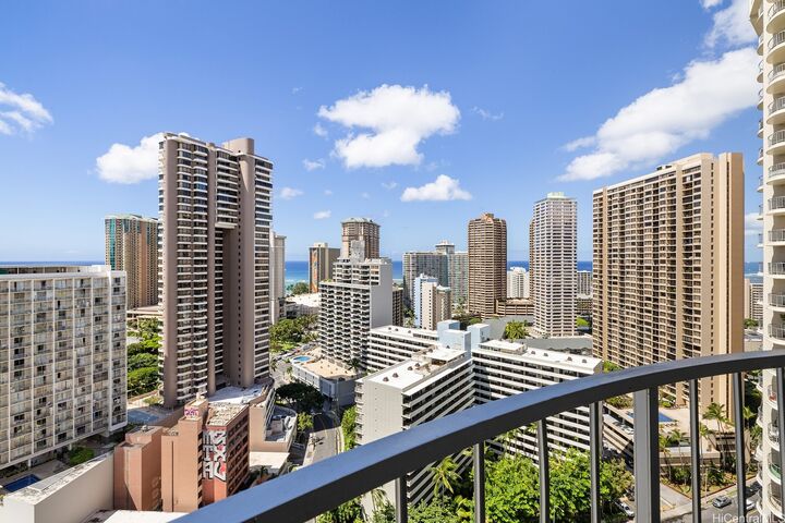 Property Photo: 469 Ena Road 2611 HI 96815