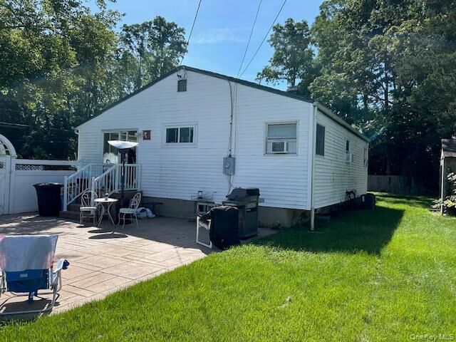 Property Photo:  8 Durst Drive  NY 11784 