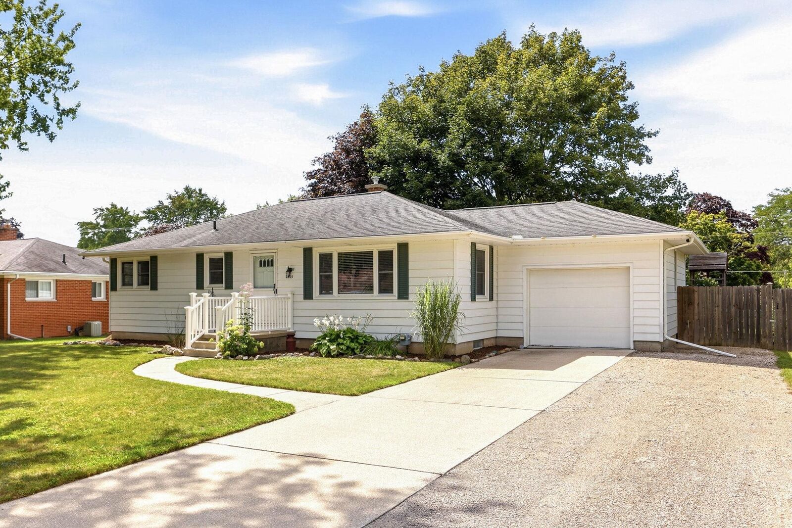Property Photo:  2805 Courtland  MI 48603 