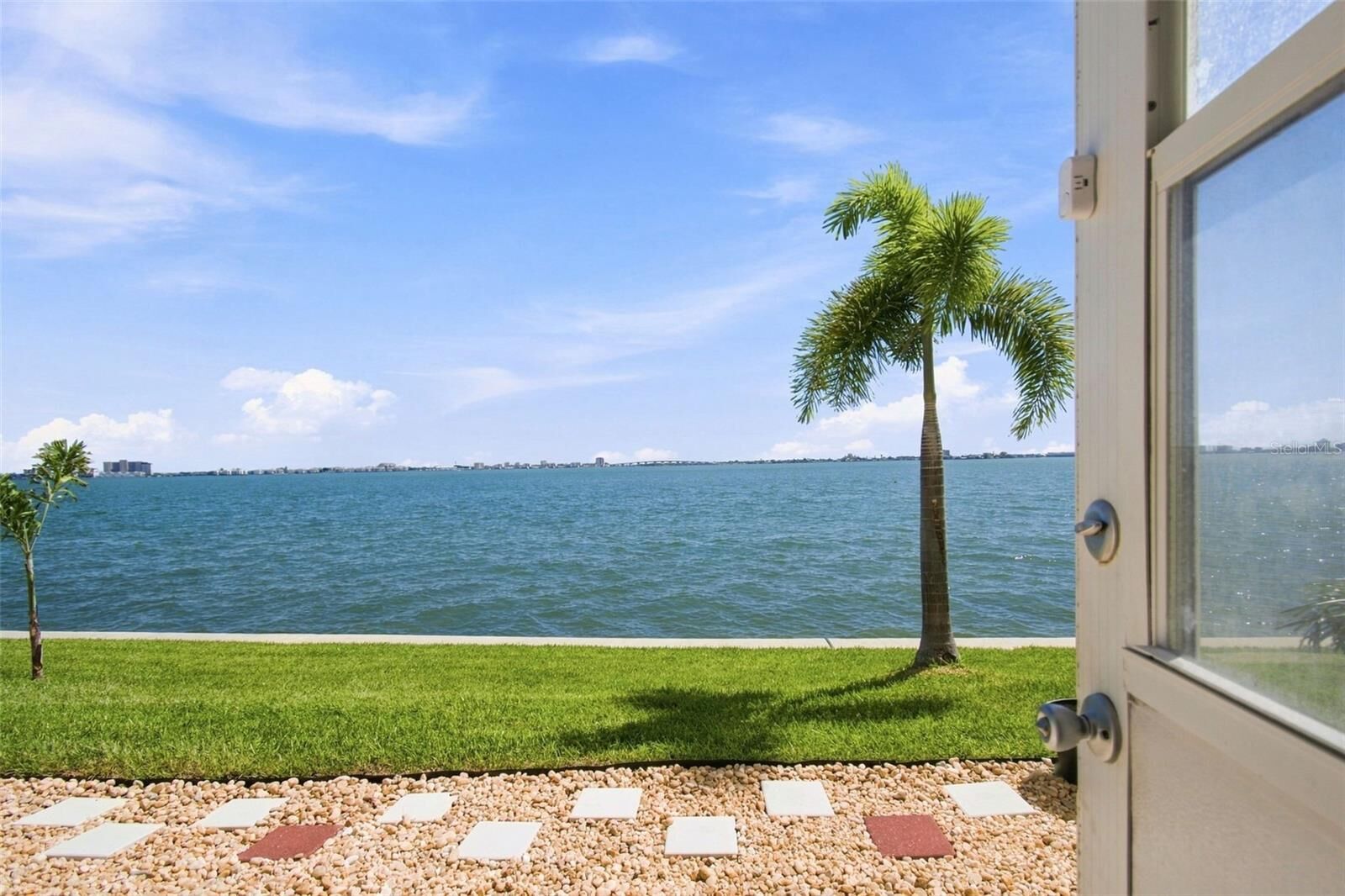 Property Photo:  6020 Shore Boulevard S 103  FL 33707 