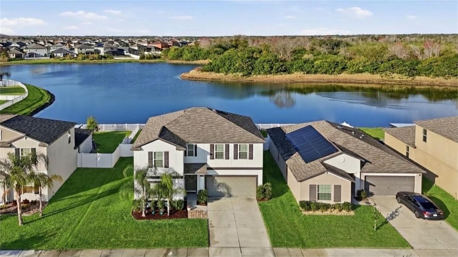 Property Photo:  13525 Wild Ginger Street  FL 33579 