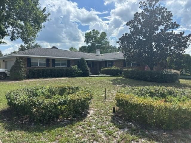 Property Photo:  2030 Whitehall Drive  FL 32792 