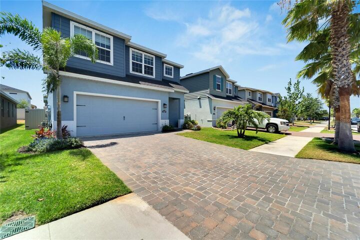 Property Photo:  12227 Blue Pacific Drive  FL 33579 