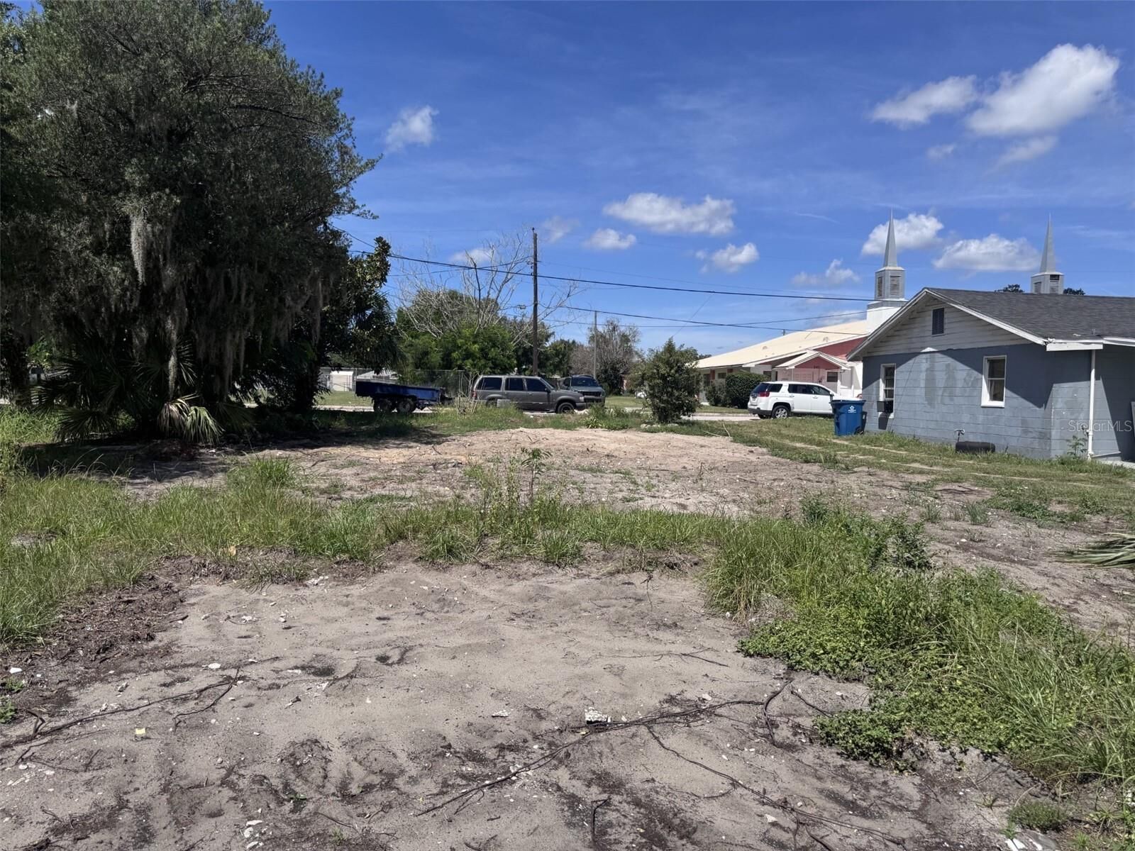 Property Photo: 232 C Street FL 33853