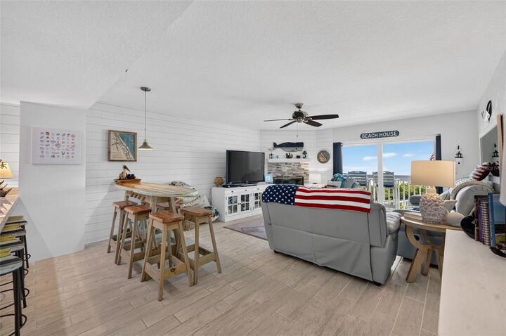 Property Photo: 4789 S Atlantic Avenue 3 FL 32127