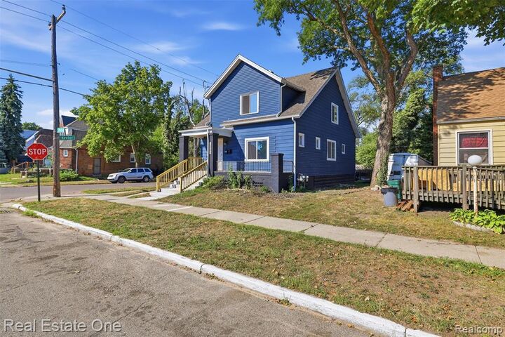 Property Photo: 15401 Littlefield Street MI 48227 3617