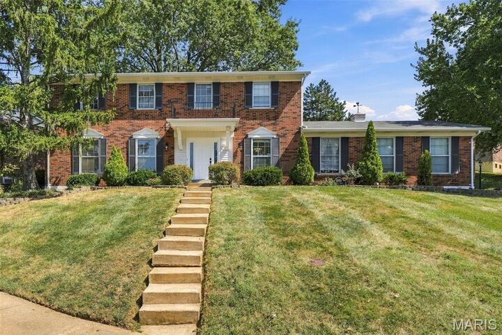 Property Photo:  1009 Spinoza Place  MO 63011 