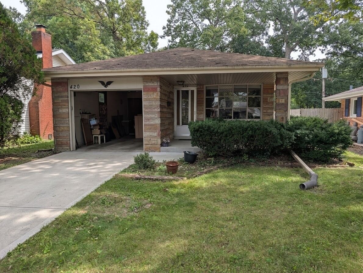 Property Photo: 420 Earl Avenue IL 60436
