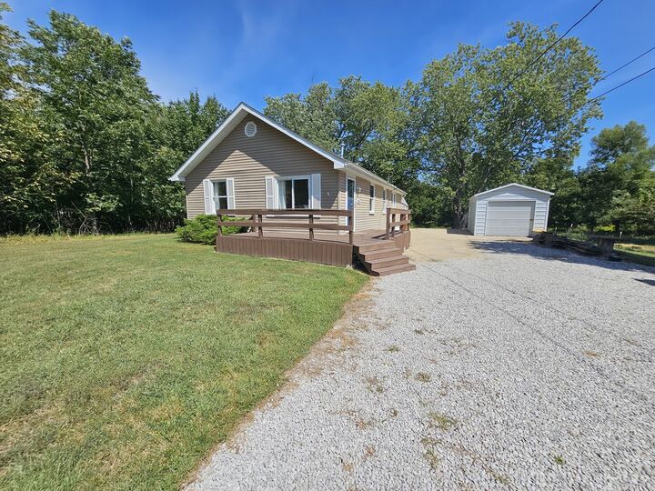 Property Photo:  2934 Brownsville Road  IL 62864 