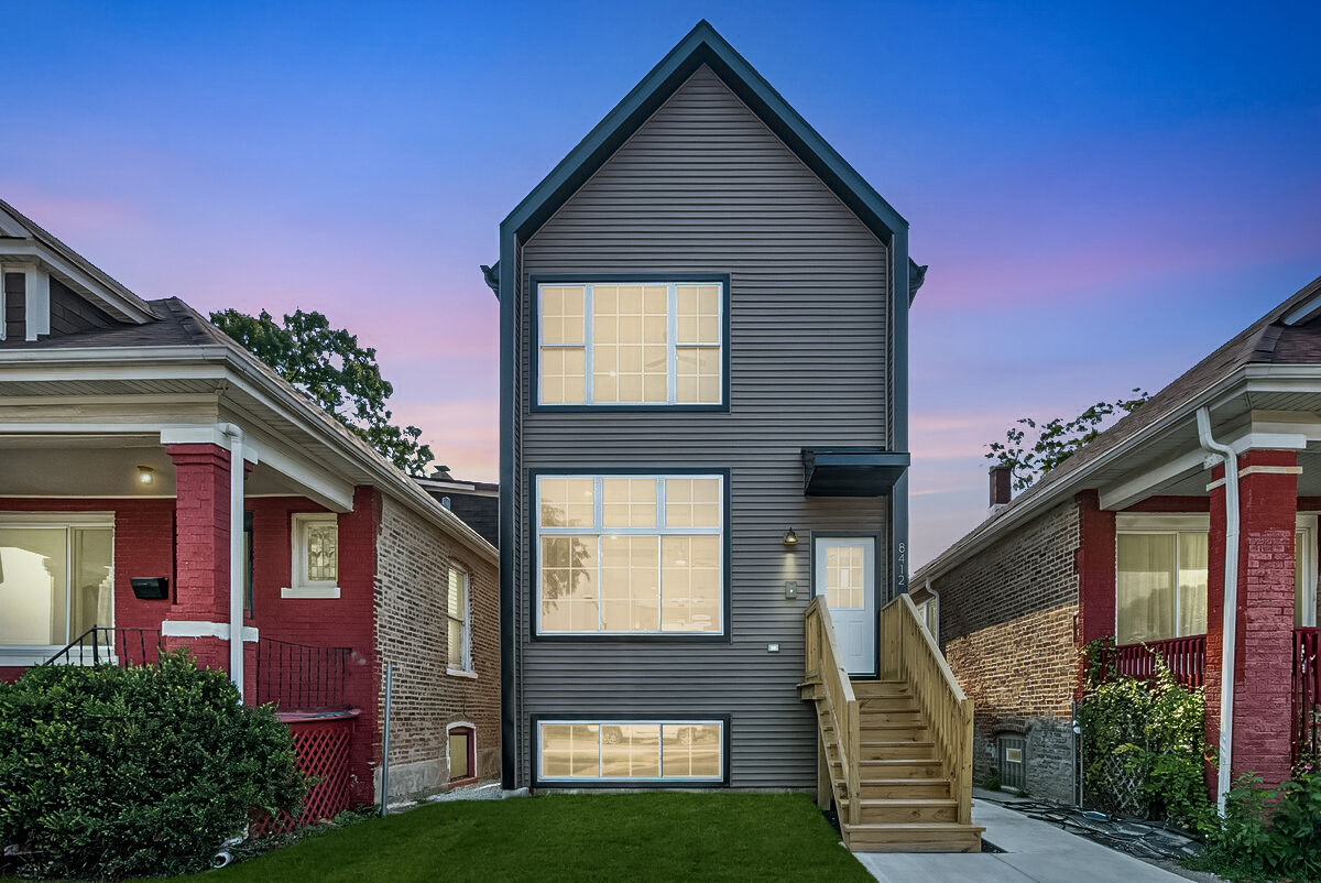 Property Photo: 8412 S Green Street IL 60620