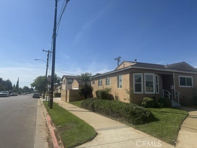Property Photo: 1057 S 5th Street CA 90640