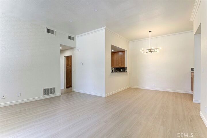 Property Photo:  10470 Riverside 102  CA 91602 