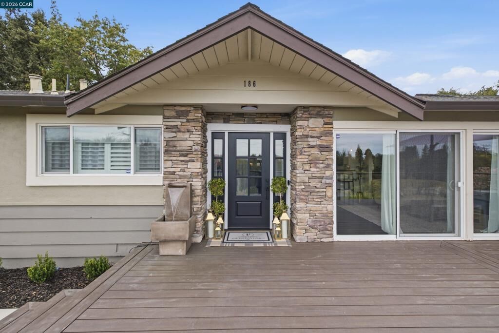 Property Photo: 186 Paso Nogal Rd CA 94523