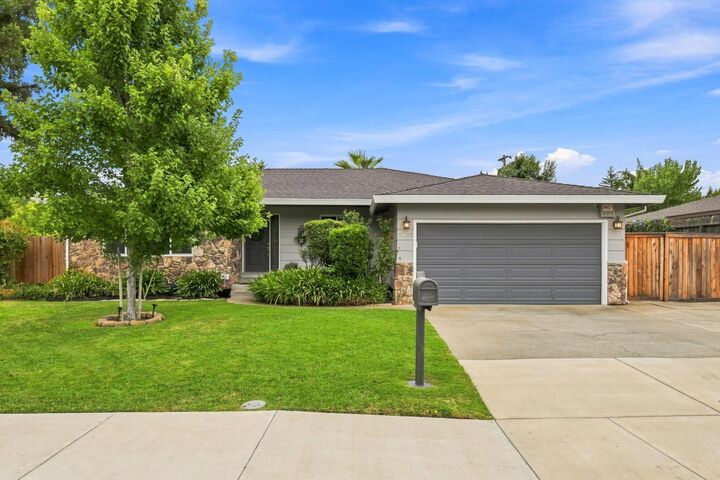 Property Photo:  5432 Mariposa Avenue  CA 95610 