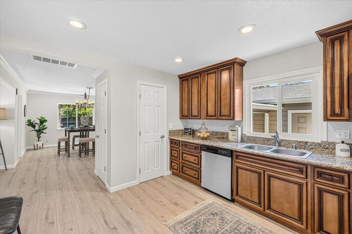 Property Photo: 5531 North Avenue CA 95608