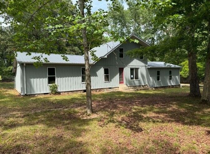Property Photo: 761 Carole Anne Dr TN 37190