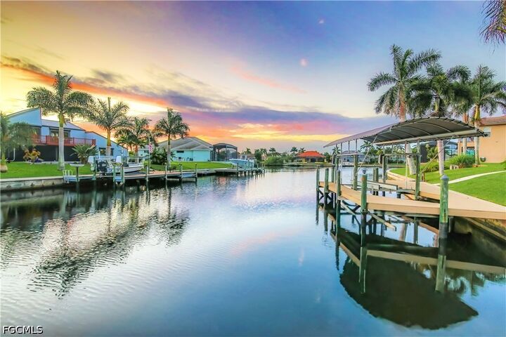 Property Photo: 4315 SW 22nd Court FL 33914