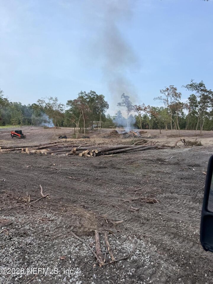 Property Photo: 282 Beecher Springs Road FL 32112