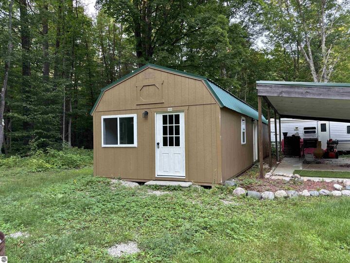 Property Photo: 6493 Plainfield Trail MI 49730