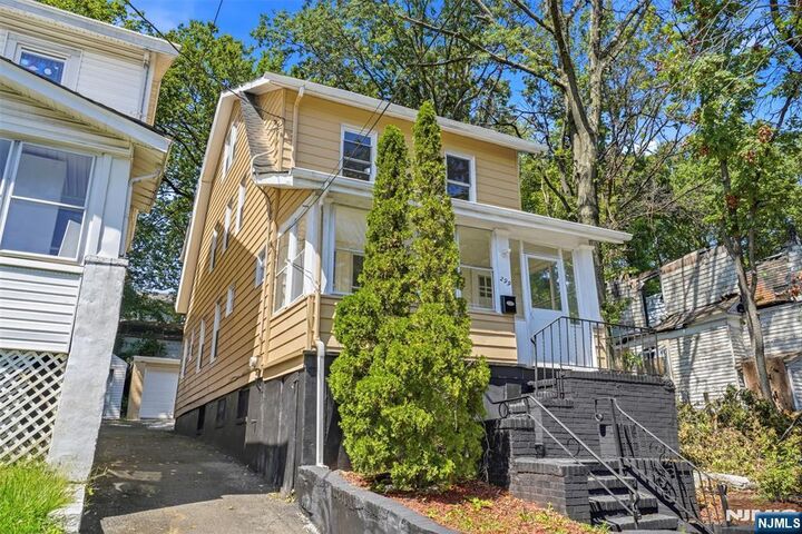 Property Photo: 299 Smith Street NJ 07106