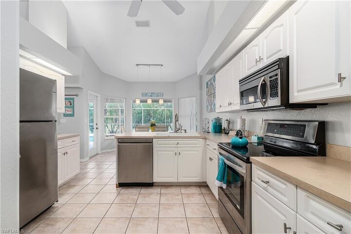 Property Photo: 5034 SW 20th Pl FL 33914