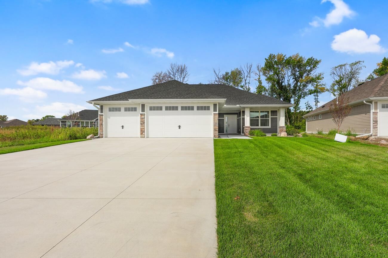 Property Photo:  14124 77th Lane NE  MN 55330 