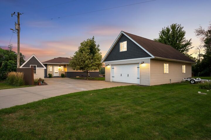 Property Photo: 20341 Fairlawn Avenue MN 55372