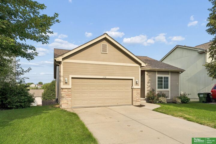 Property Photo:  6124 S 189th Avenue  NE 68135 