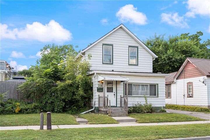 Property Photo:  214 John Street  ON N3Y 2Y5 