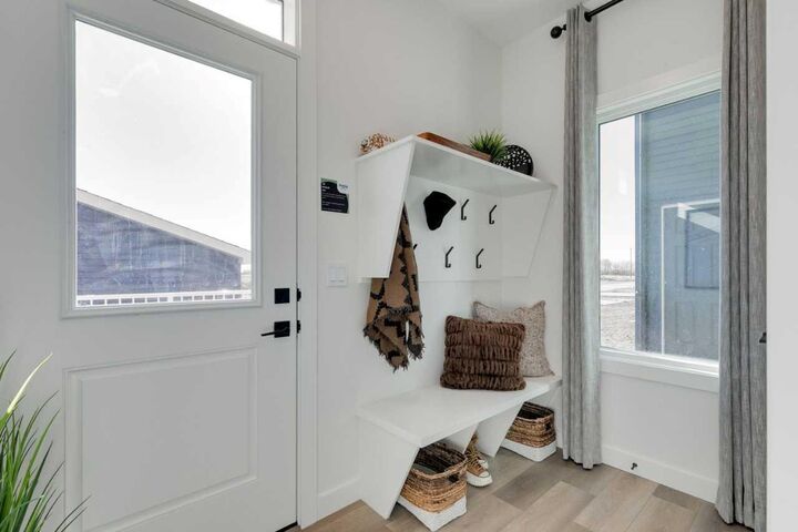 Property Photo:  31 Lewiston Park NE  AB T3P 3A9 