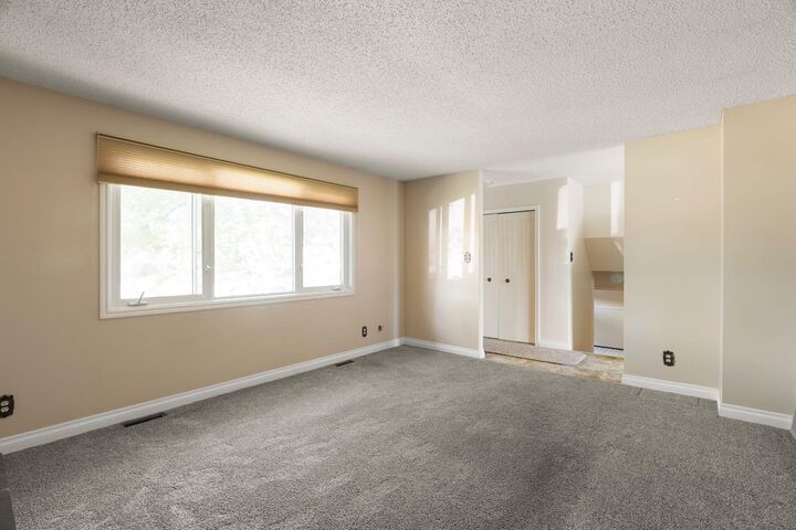 Property Photo:  130 Hillary Place  AB T9H 3T6 