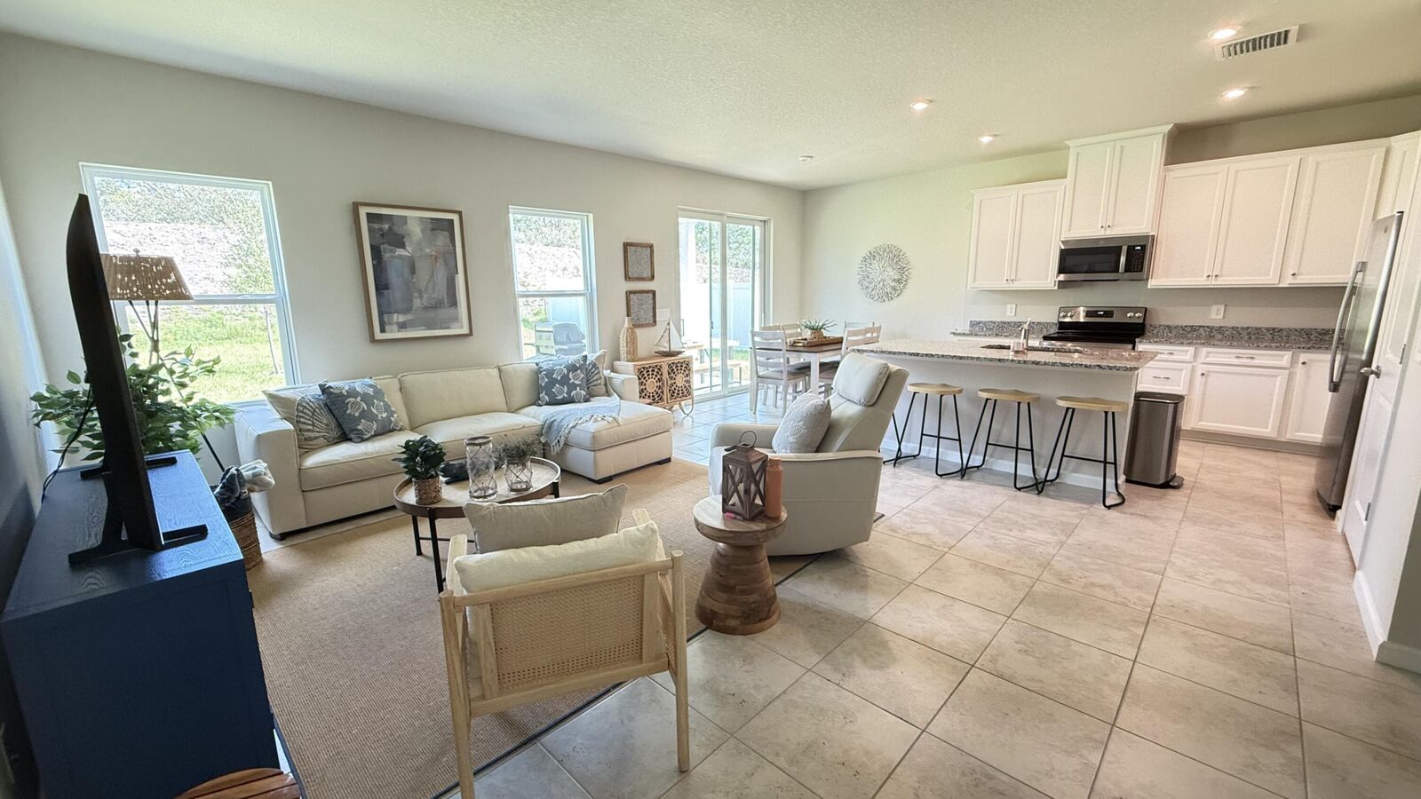 Property Photo:  6714 Rumine Circle 6714  FL 32967 