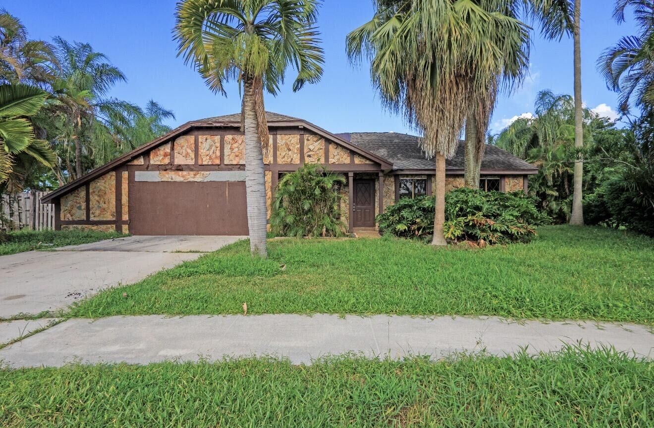 Property Photo: 15801 W Wind Circle FL 33326