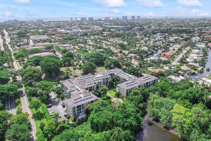 Property Photo: 501 SW 11th Place 418 FL 33432