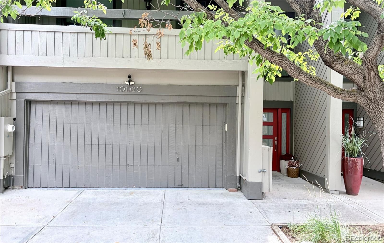 Property Photo:  10020 E Maplewood Avenue  CO 80111 